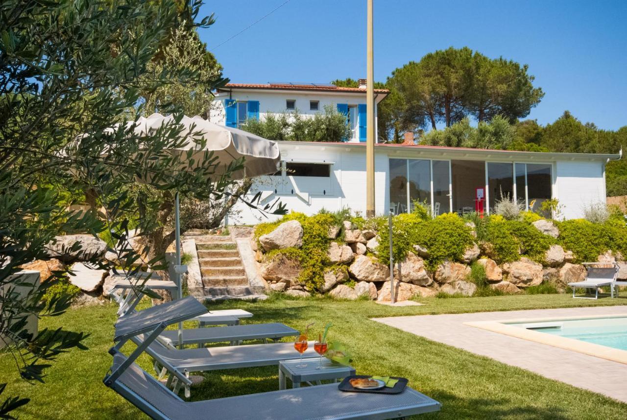 B&B La Casa Degli Ulivi Procchio  Exterior foto